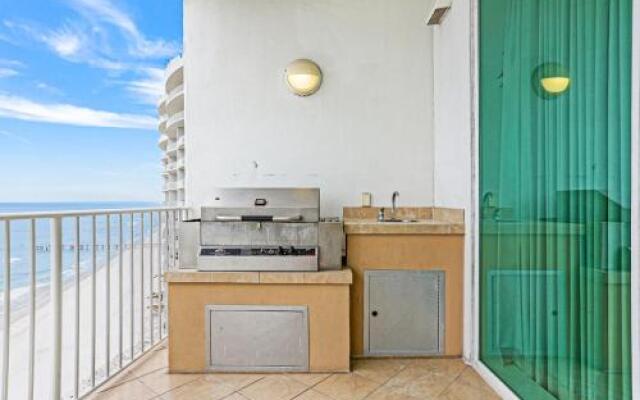 Turquoise Place 1908C