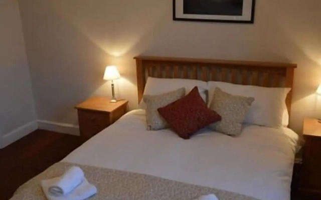 The Crown Hotel