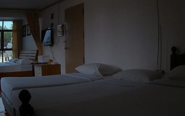 Baan P'Mike Resort Pranburi