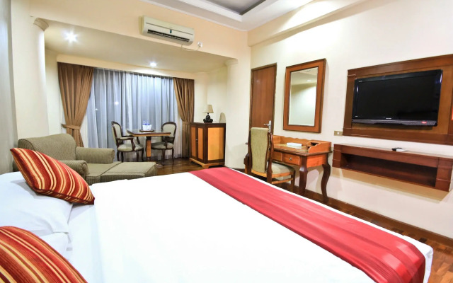 Grand Menteng Hotel