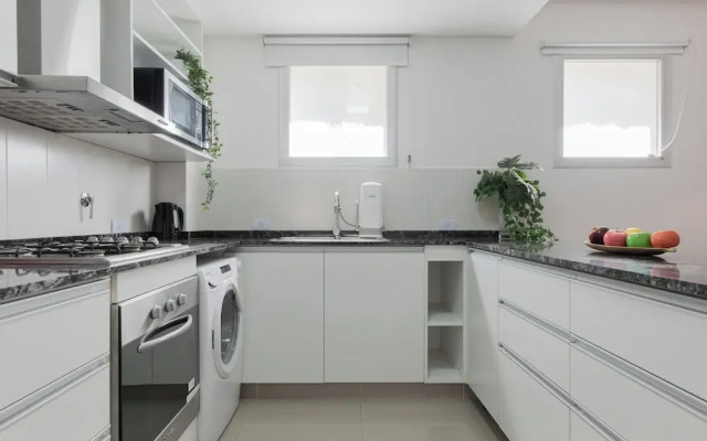 FLIPHAUS SohoGlam