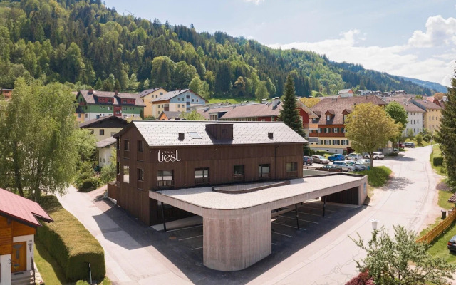 Premium Penthouse With Sauna