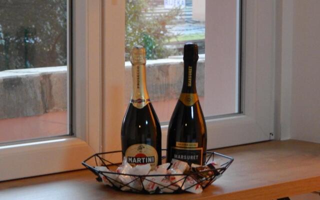 Gold rooms and suite