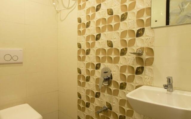 Hotel Apsara Near JJ Hospital