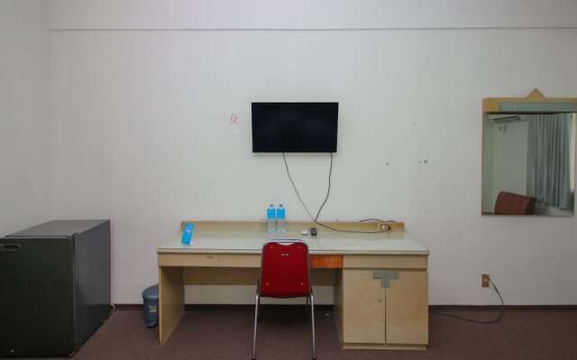 Airy Eco Kebayoran Baru Blok S Senayan 87 Jakarta