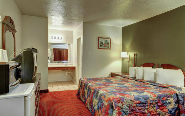 Rodeway Inn