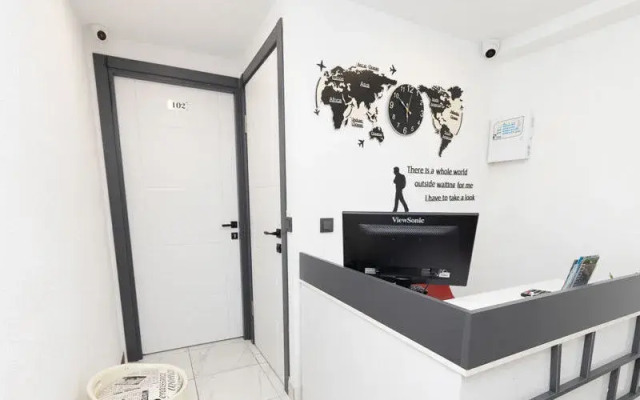 Aya Langa Guest House