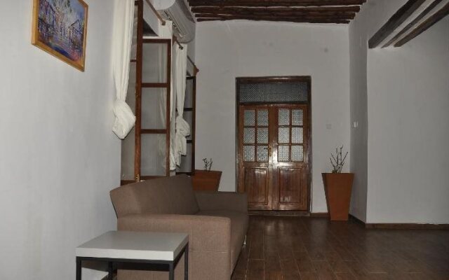 Lala Hostel