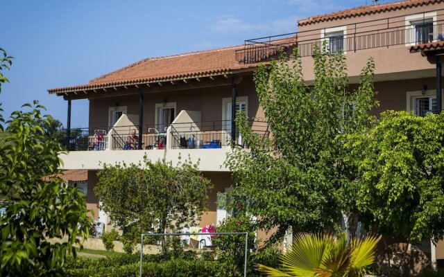 Olive Grove Studios & Apartments