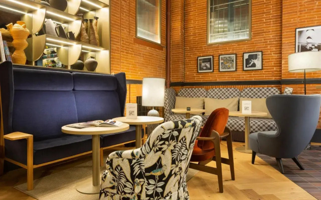 Hotel Les Capitouls Toulouse Centre - Handwritten Collection