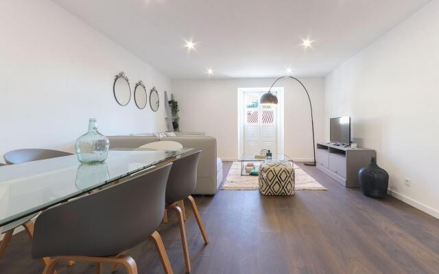Benfica Apartments III by Homing