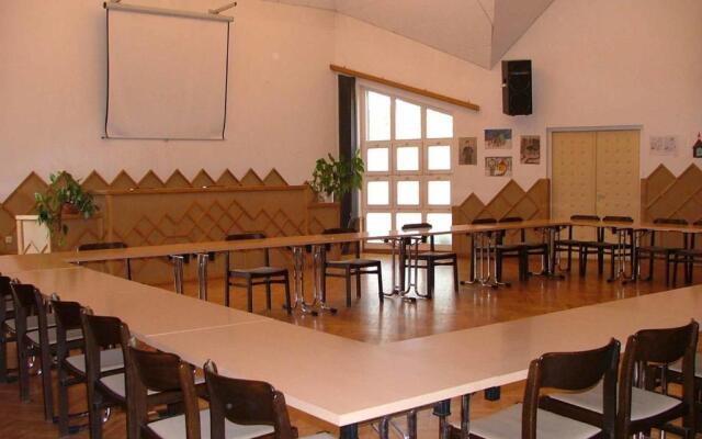 Martineum Felnőttképző Akadémia