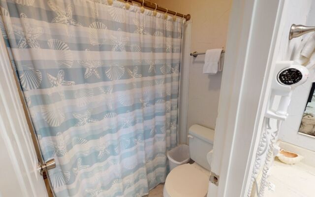 Island 4 1 Bedroom Condo