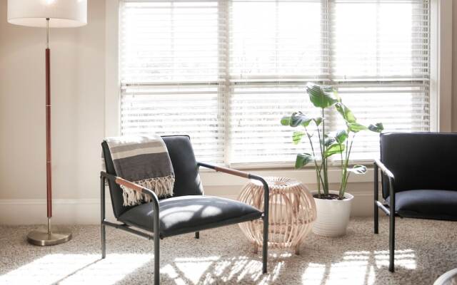 Furnished Apartments in Midtown