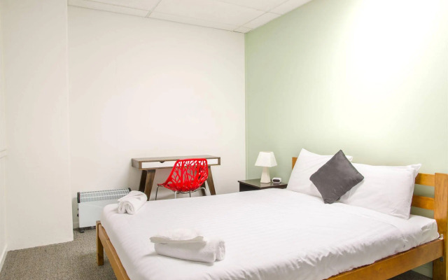 The Setup on Dixon - Hostel