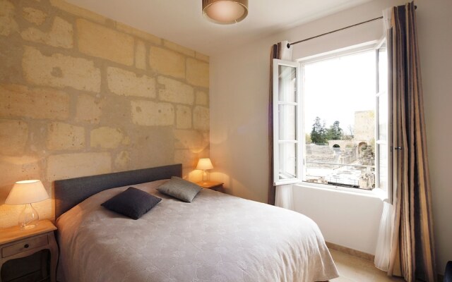 Holiday in Arles -Appartement du Théâtre Antique