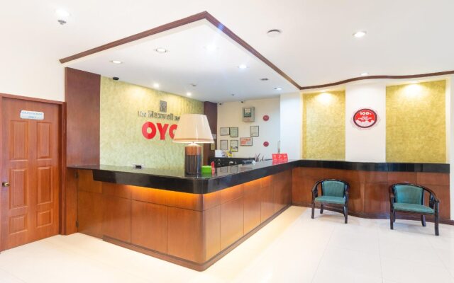 OYO 187 The Maxwell Hotel