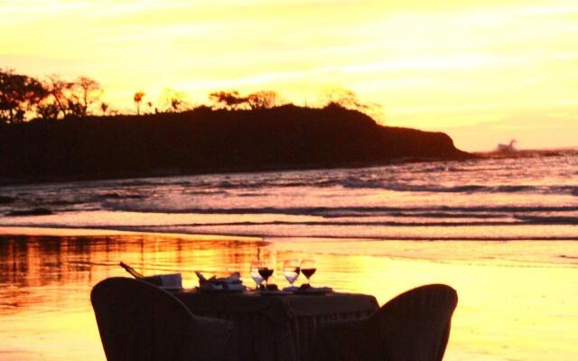 Capitán Suizo Beachfront Boutique Hotel