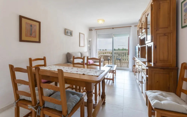 Begonia in Daim s With 2 Bedrooms and 1 Bathrooms