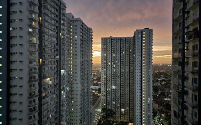Elegant Studio @ Grass Residences 1-5 persons only, Quezon City