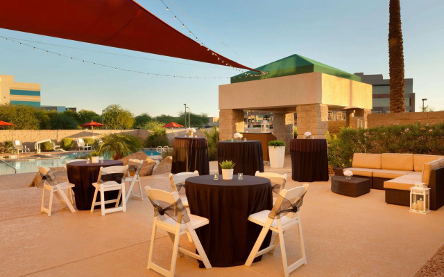 Radisson Hotel Phoenix Airport