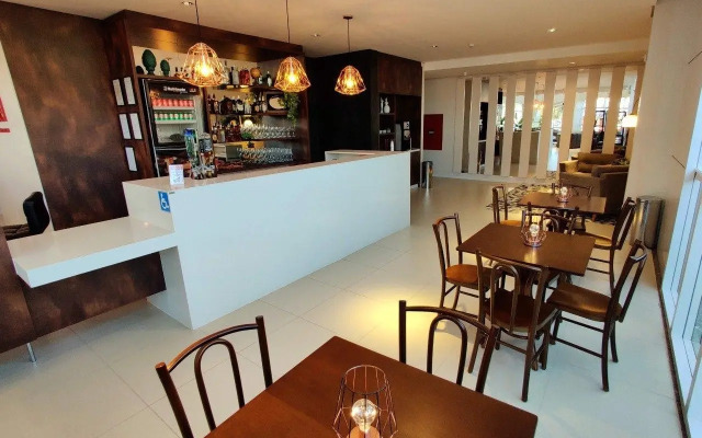 Mogano Express Hotel