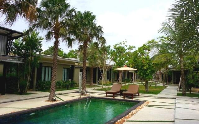 Aroonsawad Riverview Resort