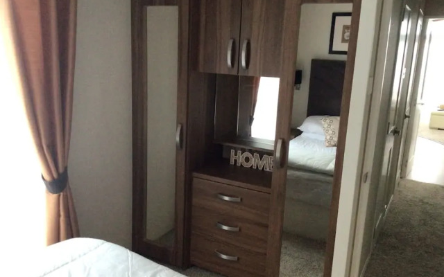 Newquay Haven Caravan 42x14 With Ocean Views