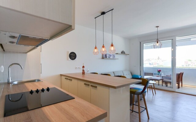 Sea View Apartment Zara Luminosa