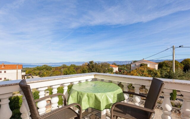 Beautiful Home in Rasopasno With Wifi and 1 Bedrooms