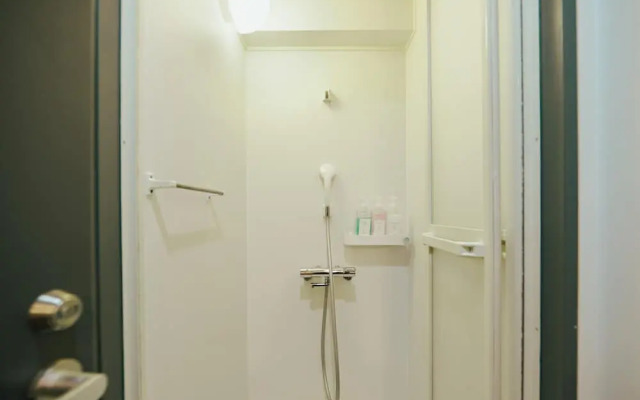Akasaka Guesthouse HIVE - Hostel