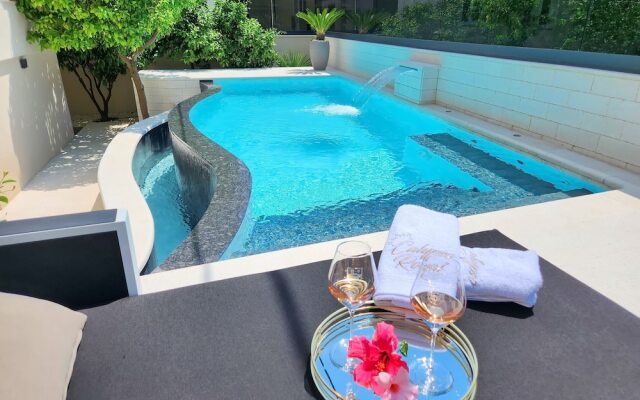 Villa Calypso Royal Apartment