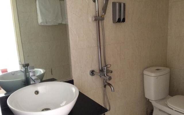 Tulip Hotel Vu Ngoc Phan