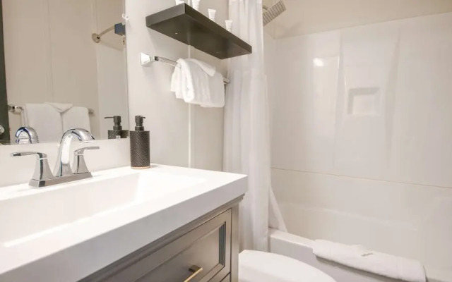 Midnight Sun, a Coast Hotel