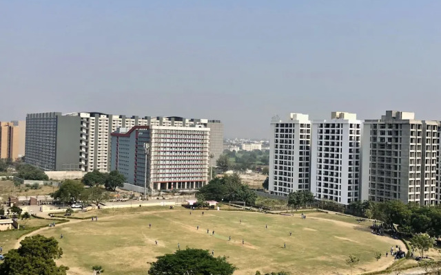 Regenta - The World Surat