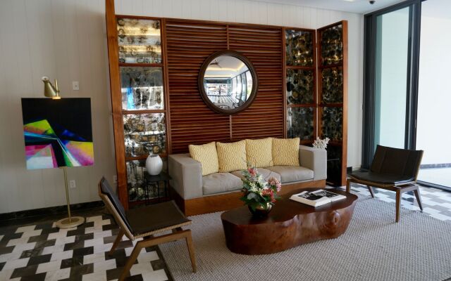 Thompson Playa Del Carmen Beach House