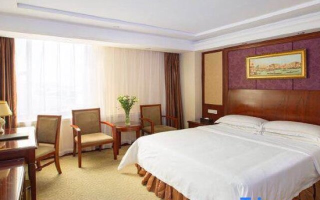 Vienna Hotel Guangdong Huizhou Maidi South Road