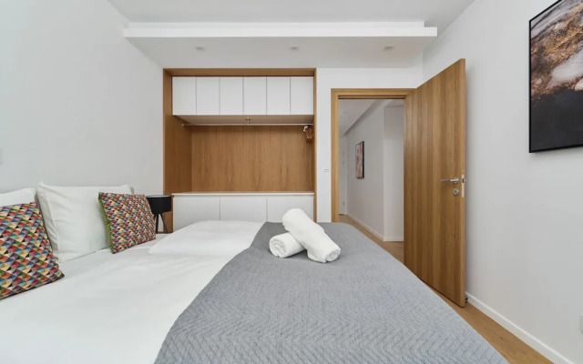 Walońska 16 by Renters Prestige