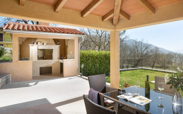 Villa Palachina Antishova