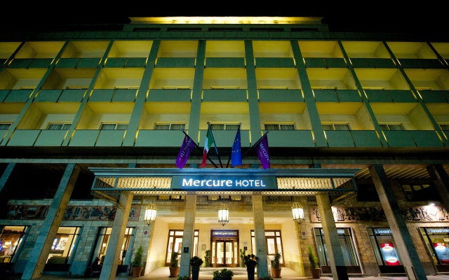 Mercure Catania Excelsior