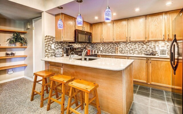 1088 Wild Irishman 2 Bedroom Condo by RedAwning