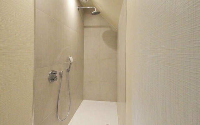 Luxurious Villa in Heuvelland with Garden