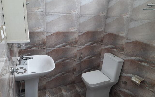 Royal Bath Edge