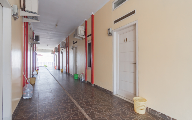 RedDoorz Syariah near Tugu Pandanwangi Cianjur