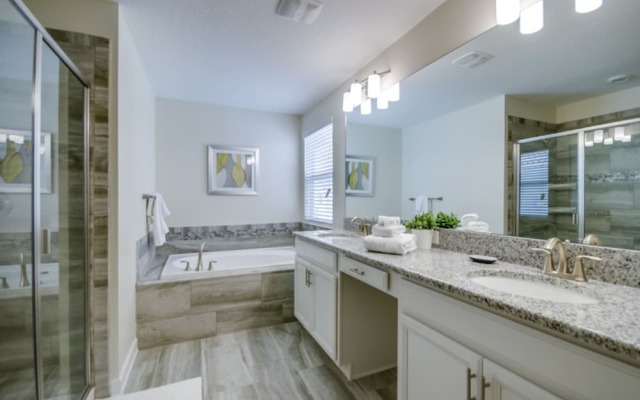 6 Bedroom Golf Course Resort Villa