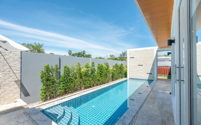 Signature Villa By Rents In Phuket