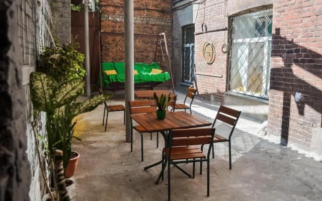 Ride hostel