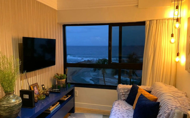 Maravilhoso apartamento 2 quartos vista mar no Ondina Apart