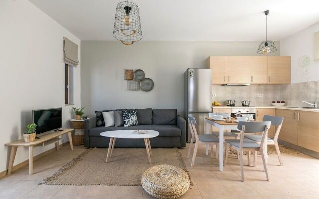 Syra Suites