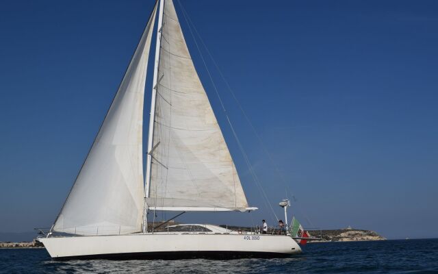 Italo Sailing Yacht